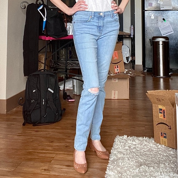 J BRAND Mid-Rise Skinny Leg Rapture Jeans - Picture 7 of 8